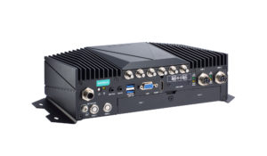 Moxa V2406C Series
